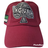 Sombrero de papá burdeos con parches de Ace of Spade